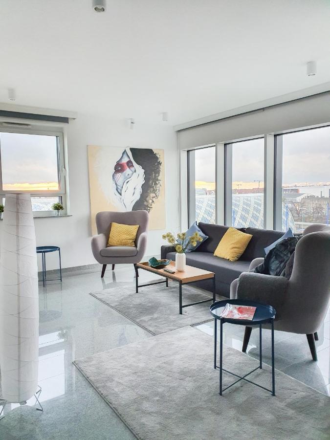 Capital Apartments - Towarowa Poznan Ngoại thất bức ảnh